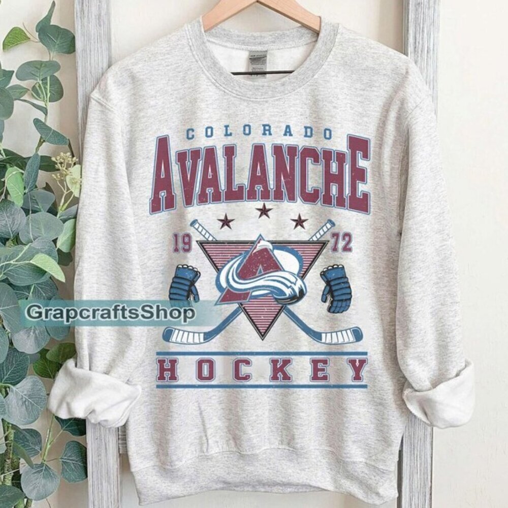 Colorado Avalanche 1972 Hockey Retro Fan Gift Sweatshirt
